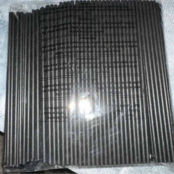 TableCraft 10 inch (6mm) Solid Black Paper Straws 500 count - Picture 3 of 4